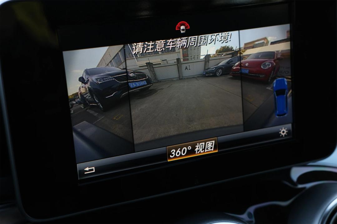 卖二手奔驰glc260注意什么,瑕疵17年奔驰glc260二手多少钱