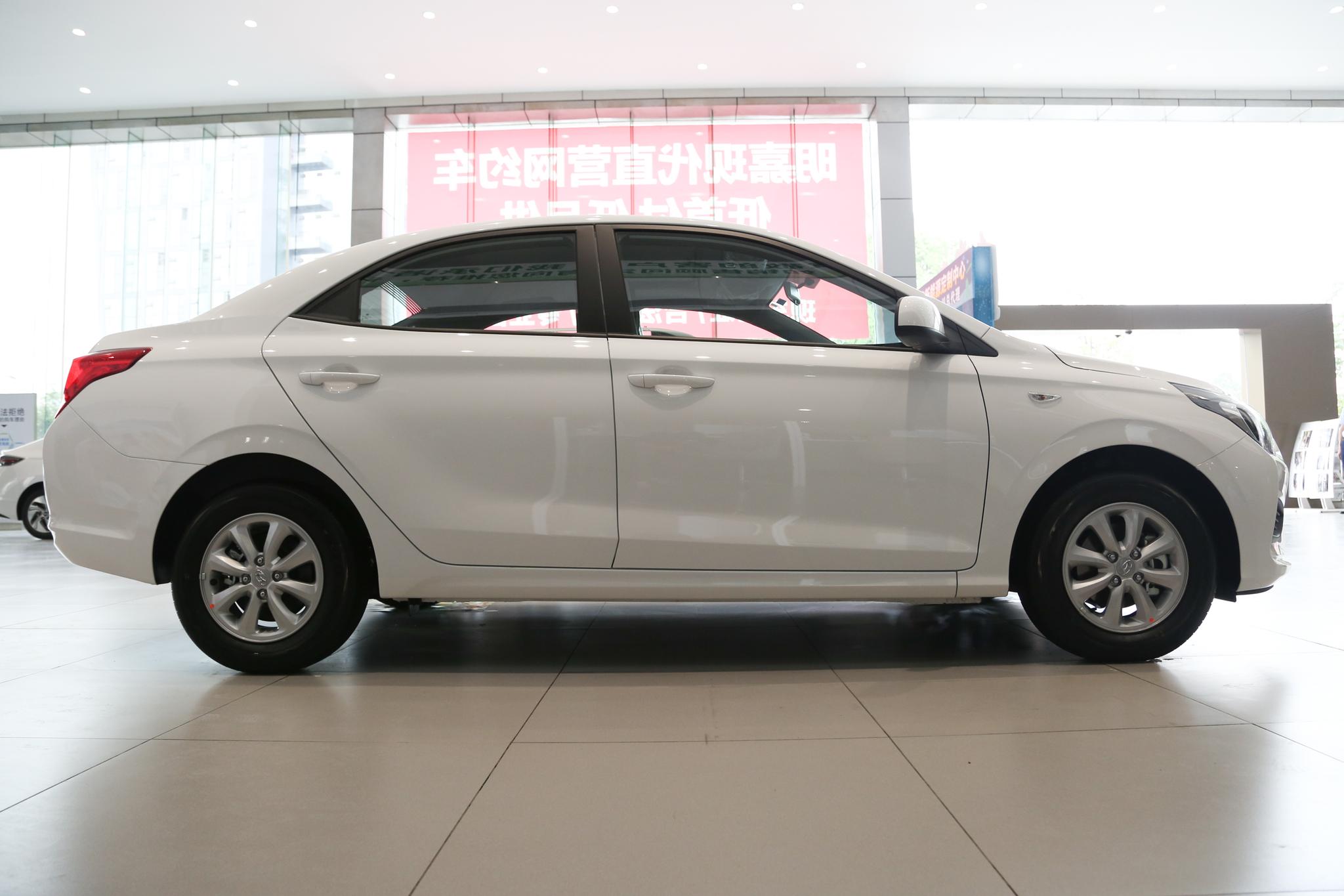 2020款现代瑞纳汽车值得购买吗,2016款现代瑞纳手动挡值得买吗