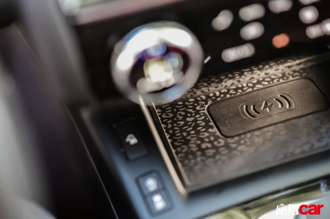 鎹疯惫e-pace2018娆緋250s璇曢┚,鎹疯惫e-pace娣卞害璇曢┚