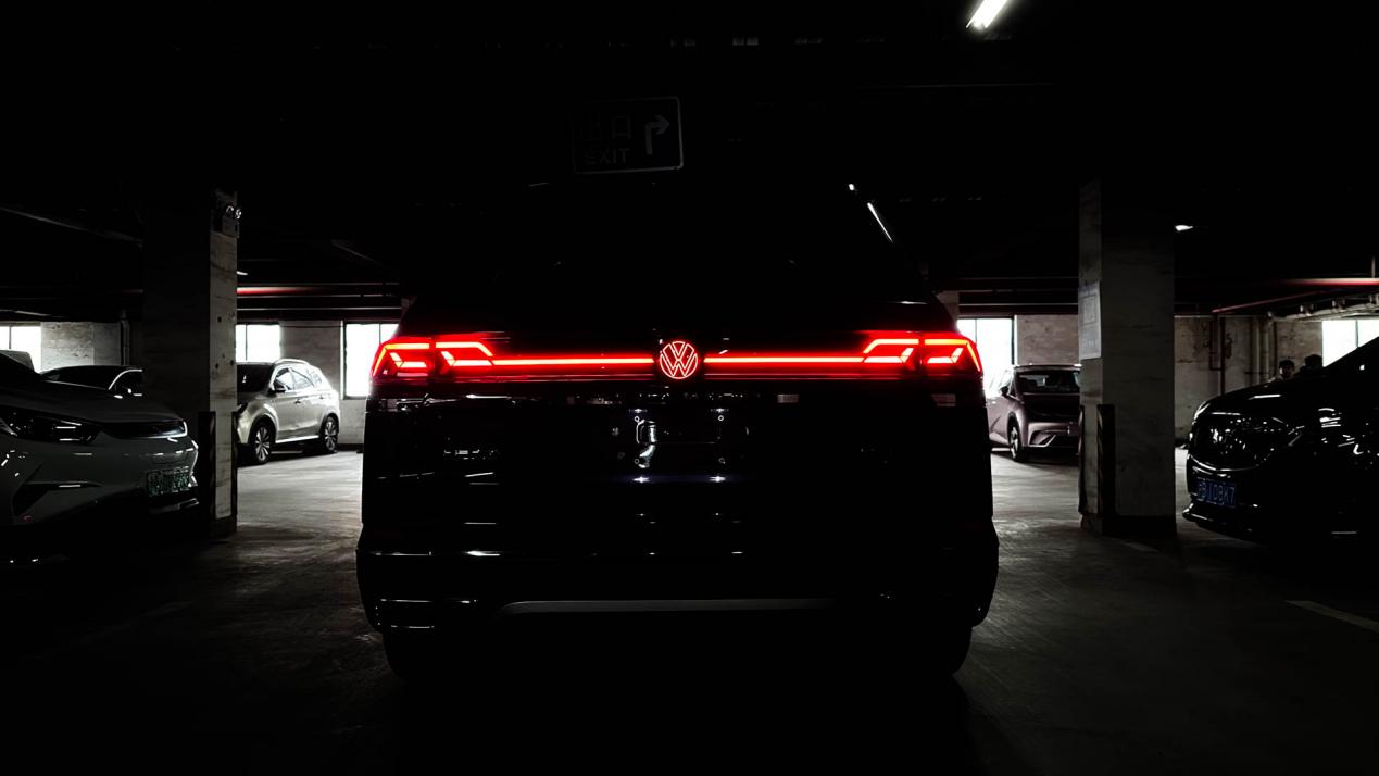 沉浸式体验上汽大众途昂顶配,务实创新和时俱进