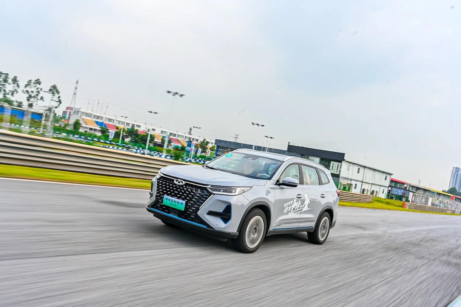 试驾瑞虎七1.6t,试驾奇瑞瑞虎71.6t