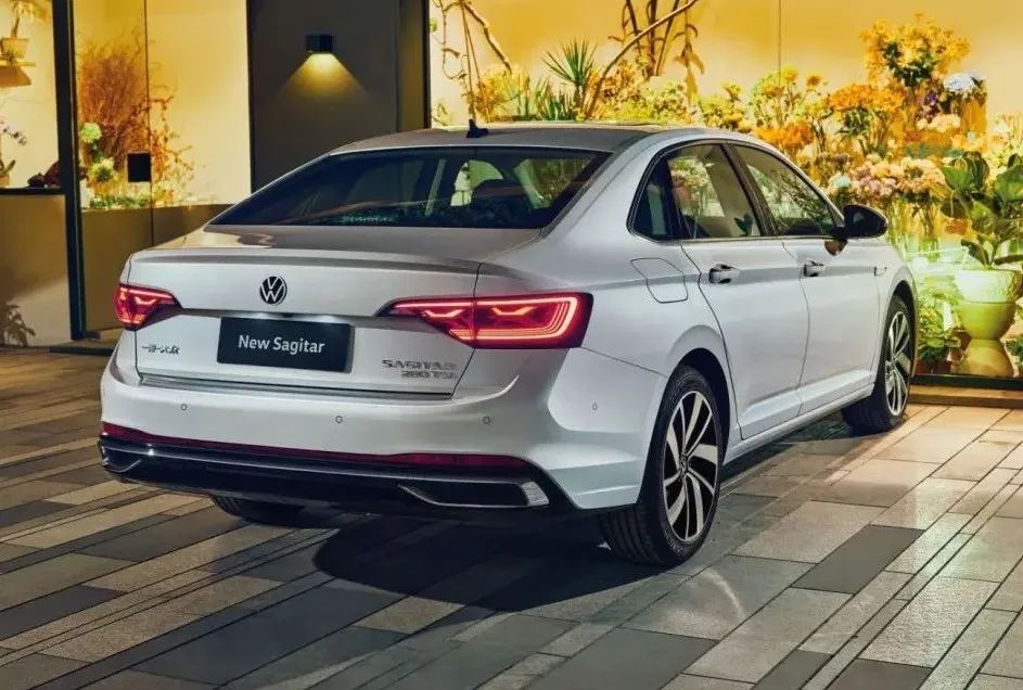 百车全说伊兰特,速腾宝来朗逸谁好性价比哪个高