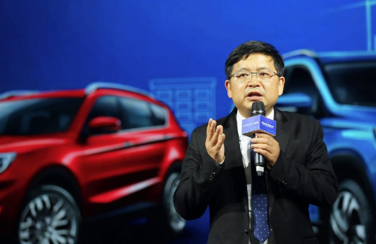 新能源奇瑞纯电代步汽车,奇瑞纯电新能源车