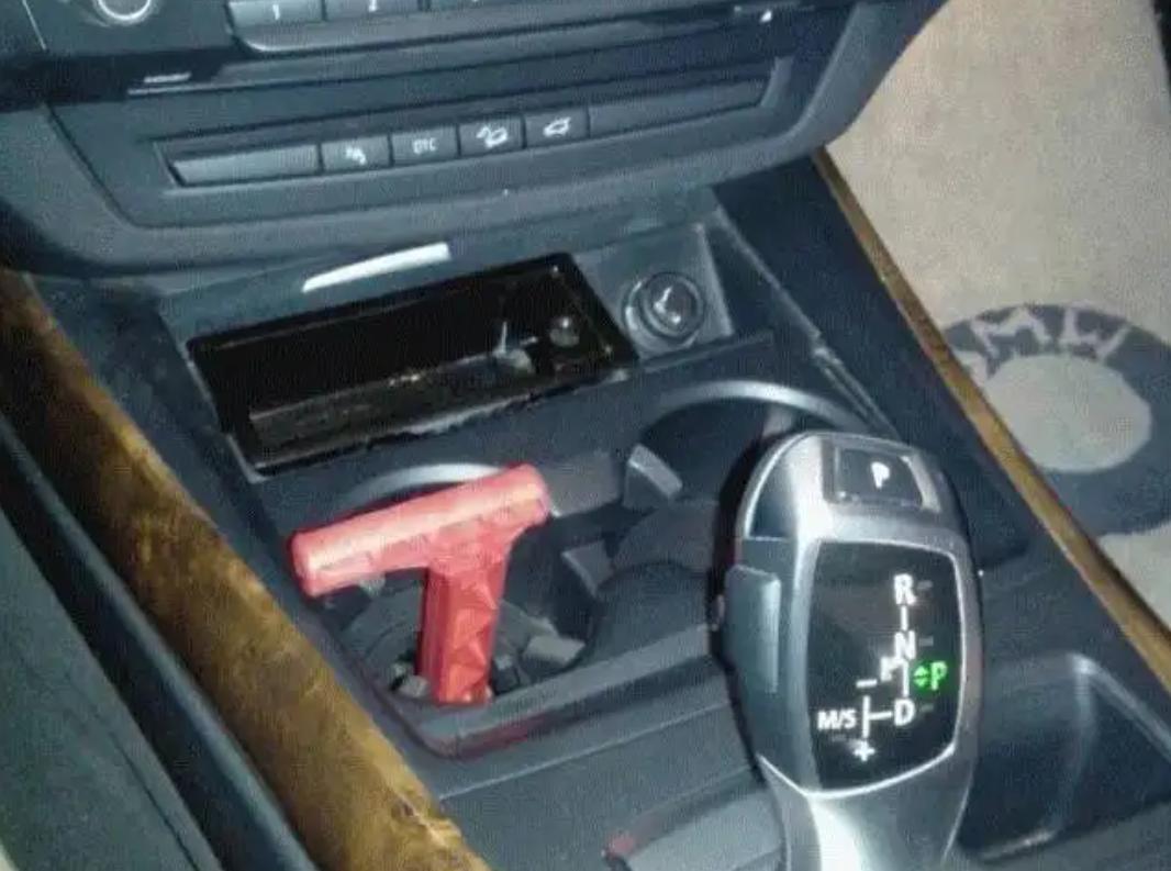 自动挡用手动模式伤车吗,自动挡拖行变速箱会坏吗