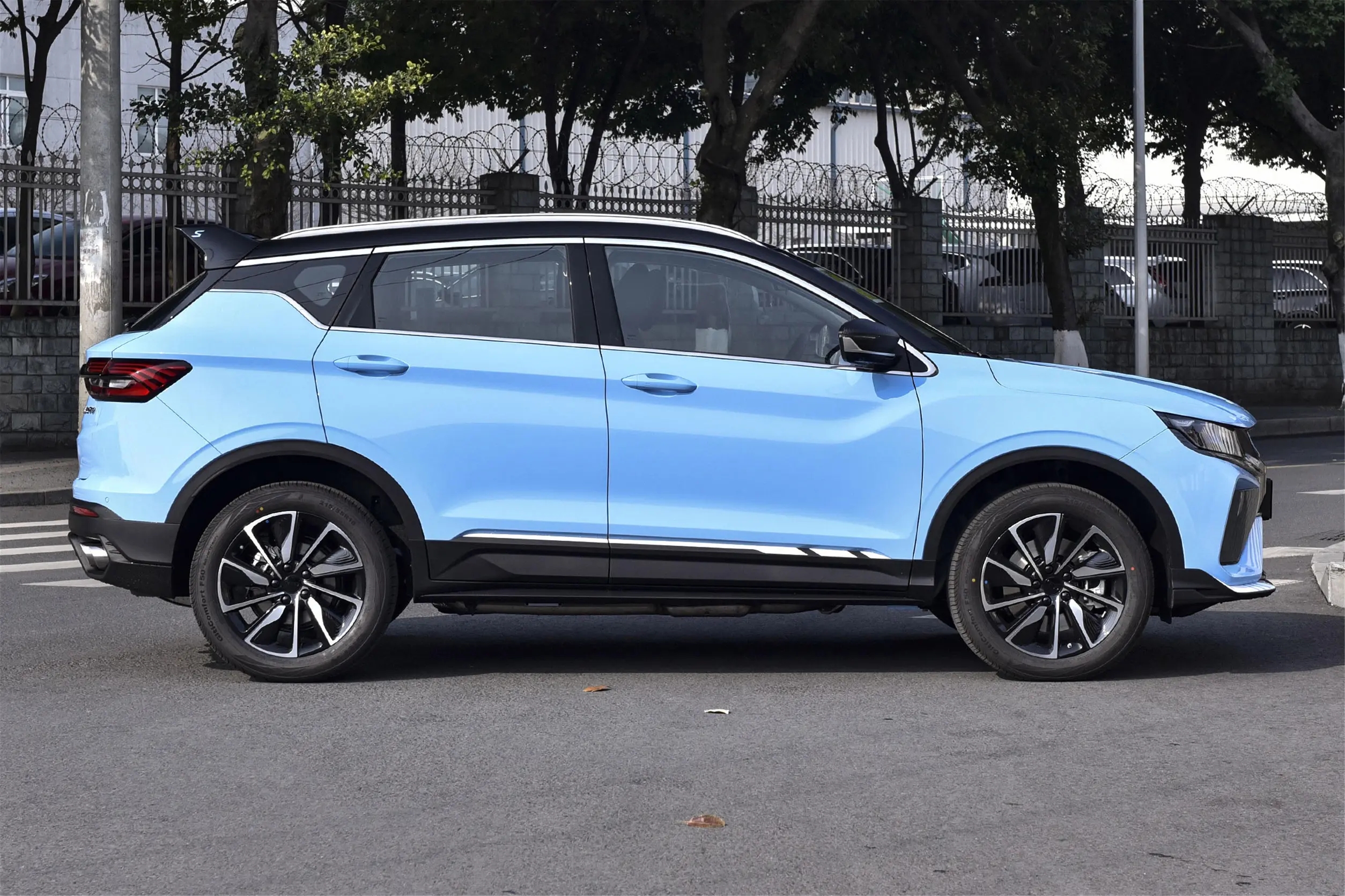 适合上班族开的车5-10万,适合上班族开的家用车