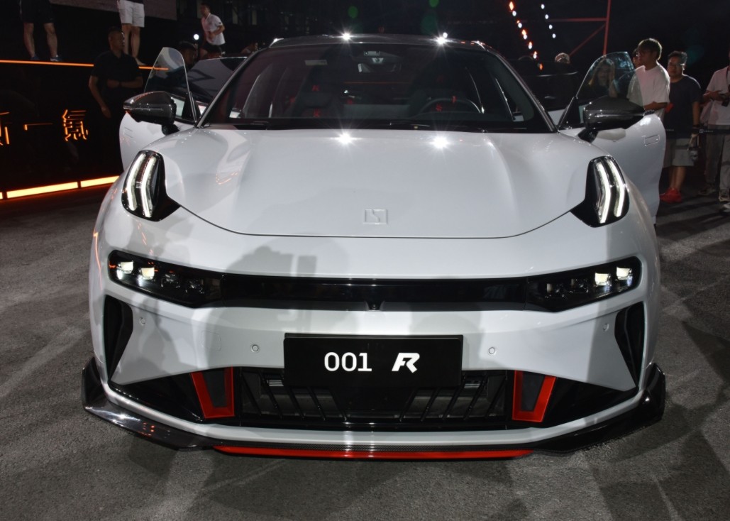 细数极氪001FR供应商，APRacing、KW避震、威睿EDS5四电机