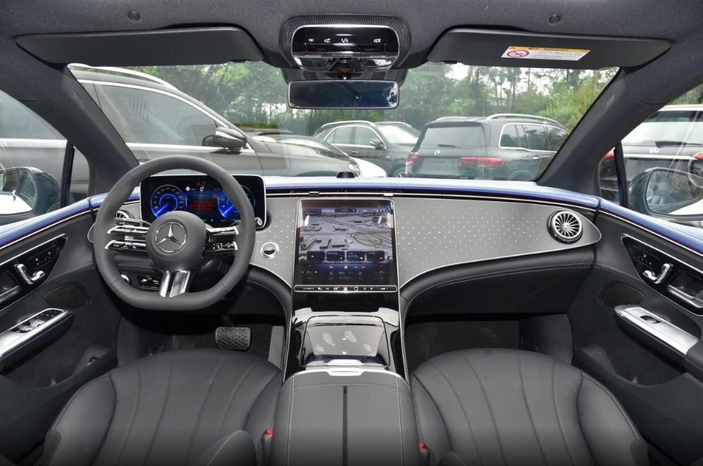 奔驰eqe与宝马i5哪个值得买,宝马i5和奔驰eqs是一个级别吗