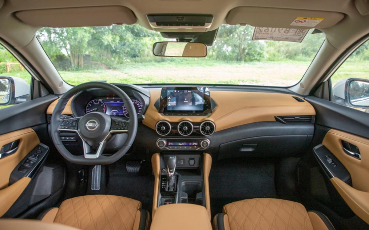 常年霸榜的轩逸哪款最值得买,轩逸经典销量大还是新轩逸销量大