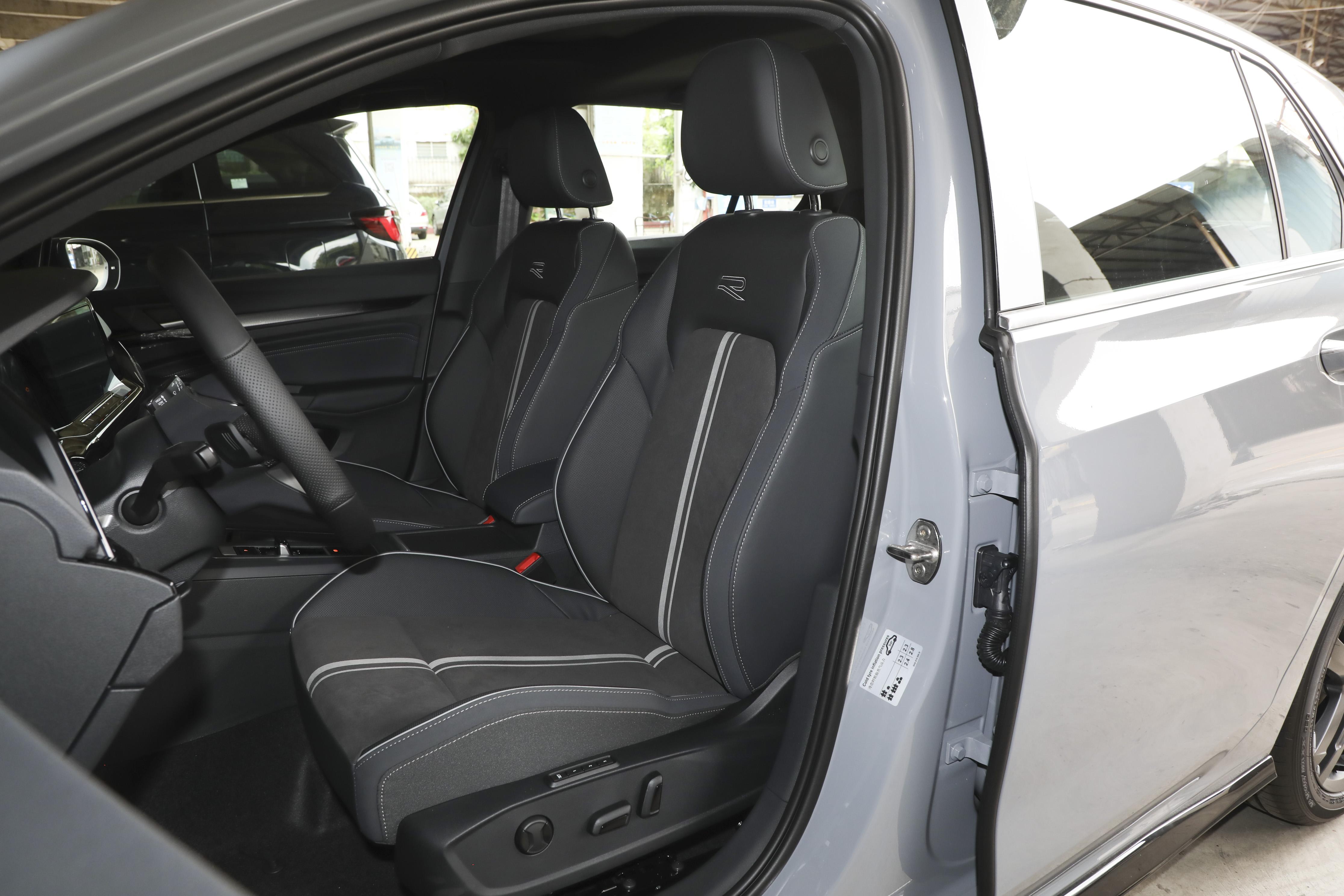 2011年高尔夫61.6自吸真实油耗,高尔夫6代1.4t油耗跑96码最省吗