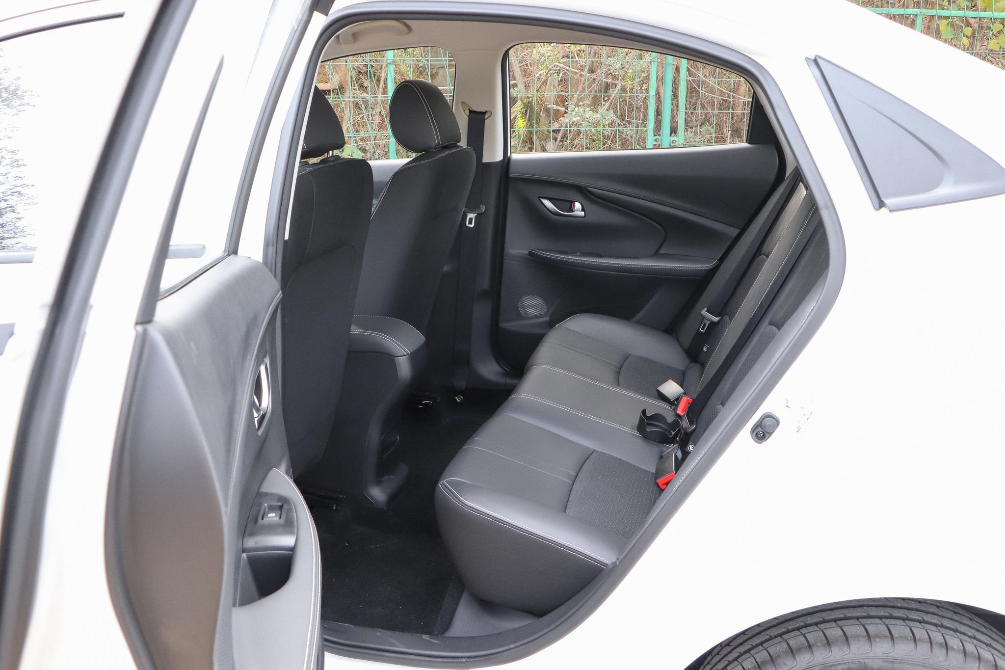 长安5万左右的燃油车悦翔,长安悦翔这款车怎么样值得购买吗