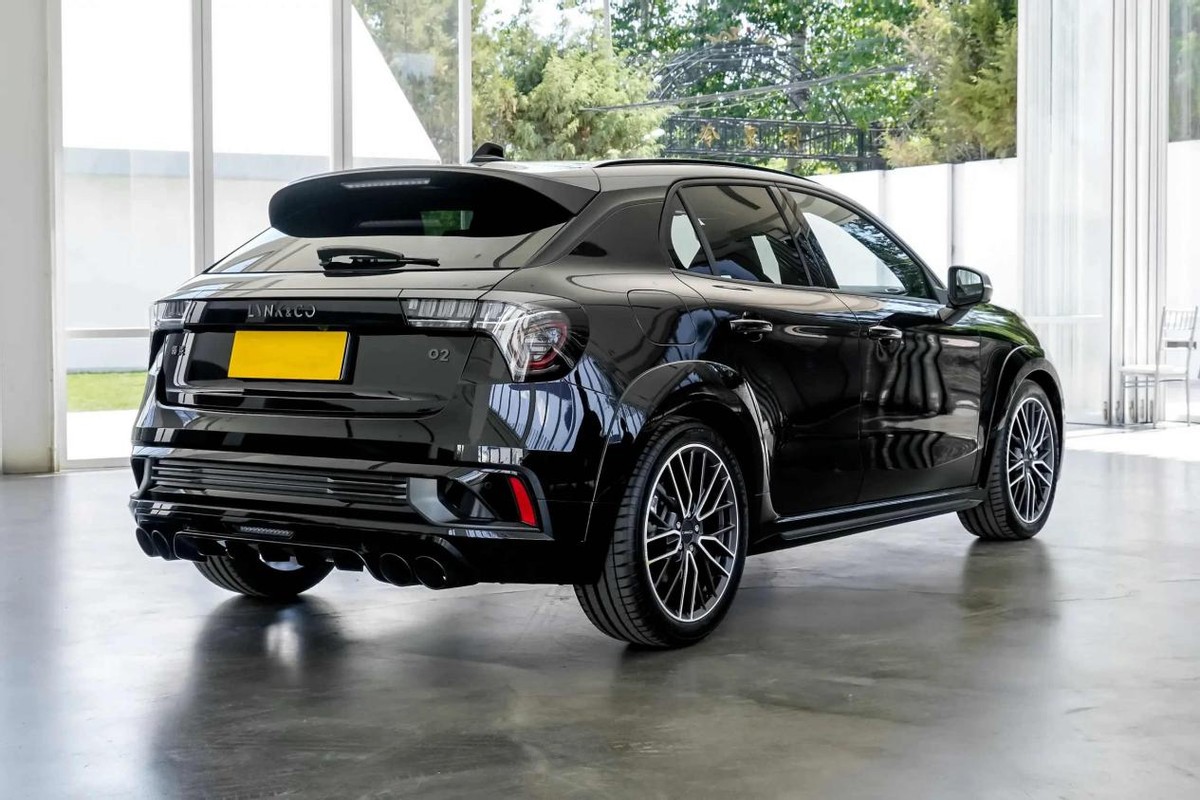 15万适合年轻人的suv领克02,2021款领克02区别