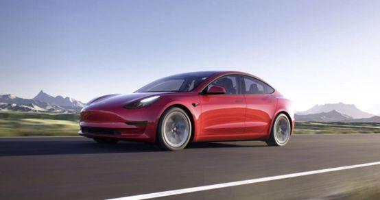 特斯拉维权女车主身份曝光,特斯拉维权案女车主结果