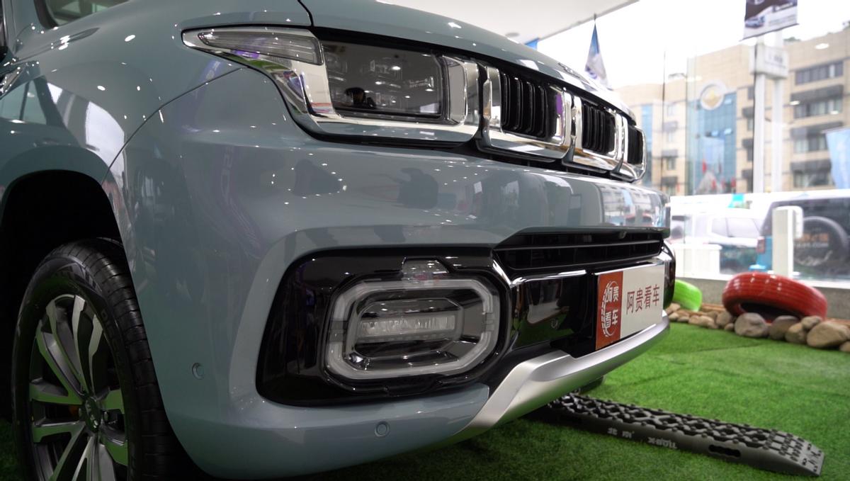 北汽bj60深度越野,北汽bj60越野