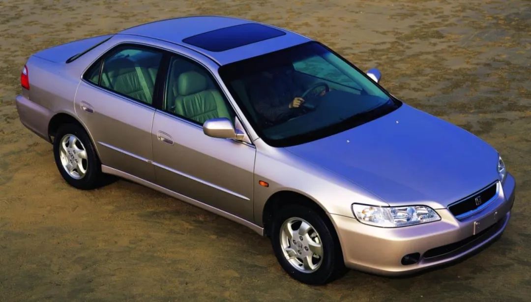 300万销量加冕为王，雅阁无愧B级车市场全维度价值教科书