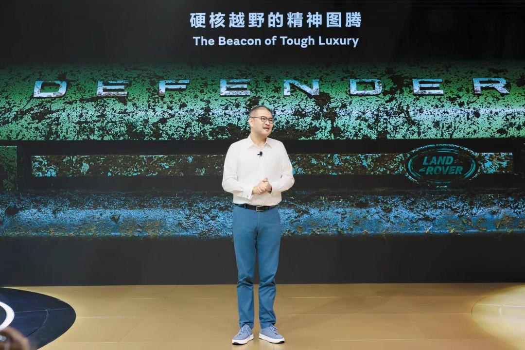 能硬核越野，也能讲究豪华格调的捷豹路虎，到底强在哪儿？