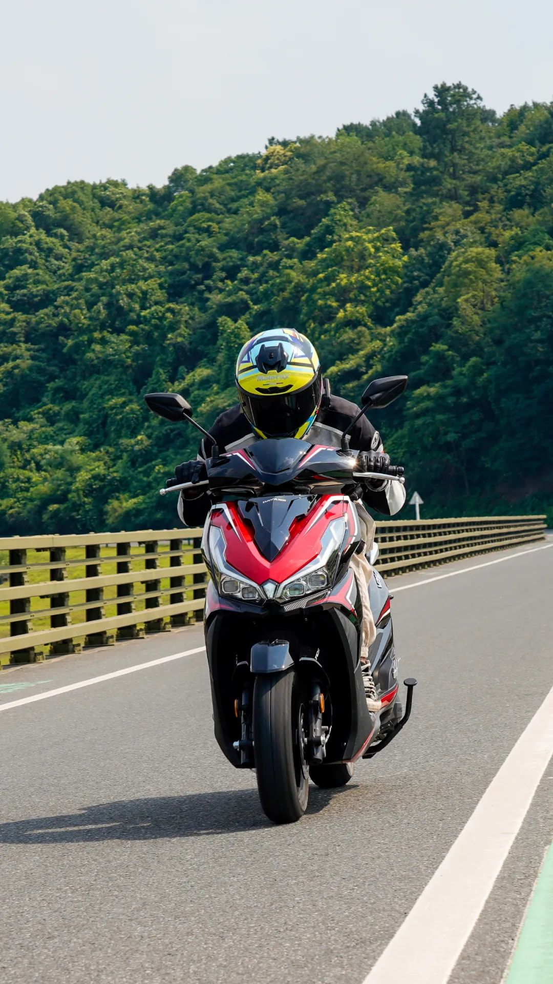 大阳vrs125摩旅测评,大阳adv150踏板摩托深度评测