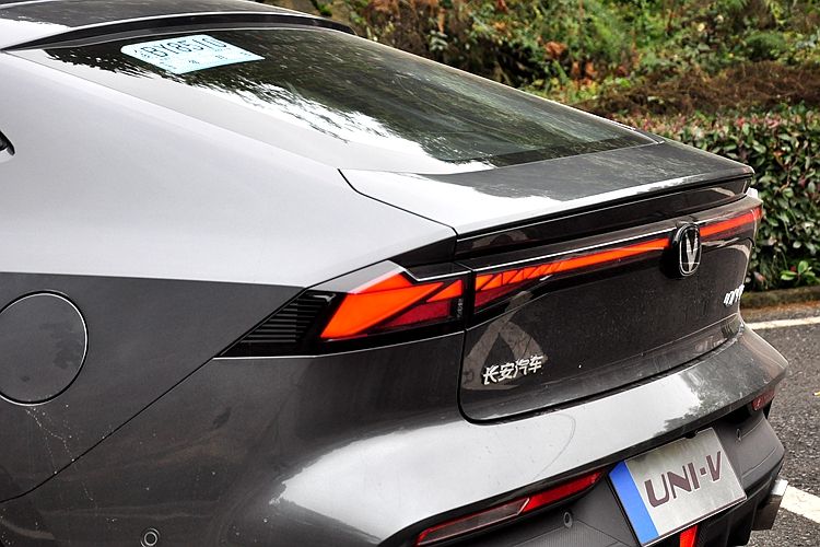 23款领速版长安uni-v测评,新一代长安uni-v正式到店