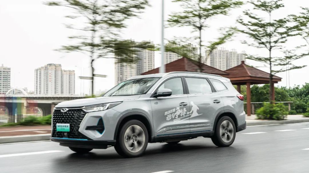 奇瑞瑞虎8plusphev插电混动售价,捷途x70plus1.6和瑞虎8pro哪个好