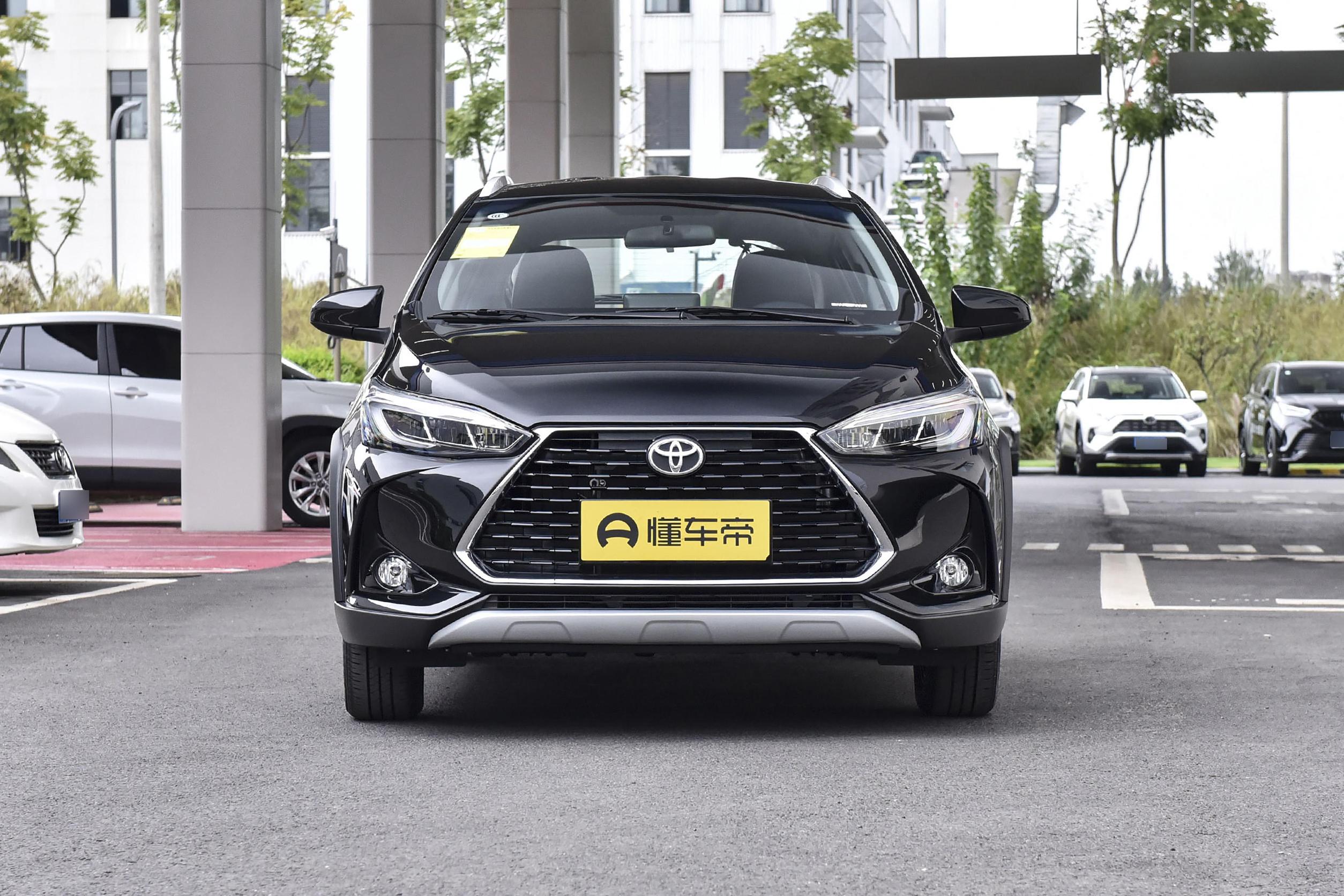 丰田致炫x豪华版买什么颜色,丰田致炫x配置是自吸吗