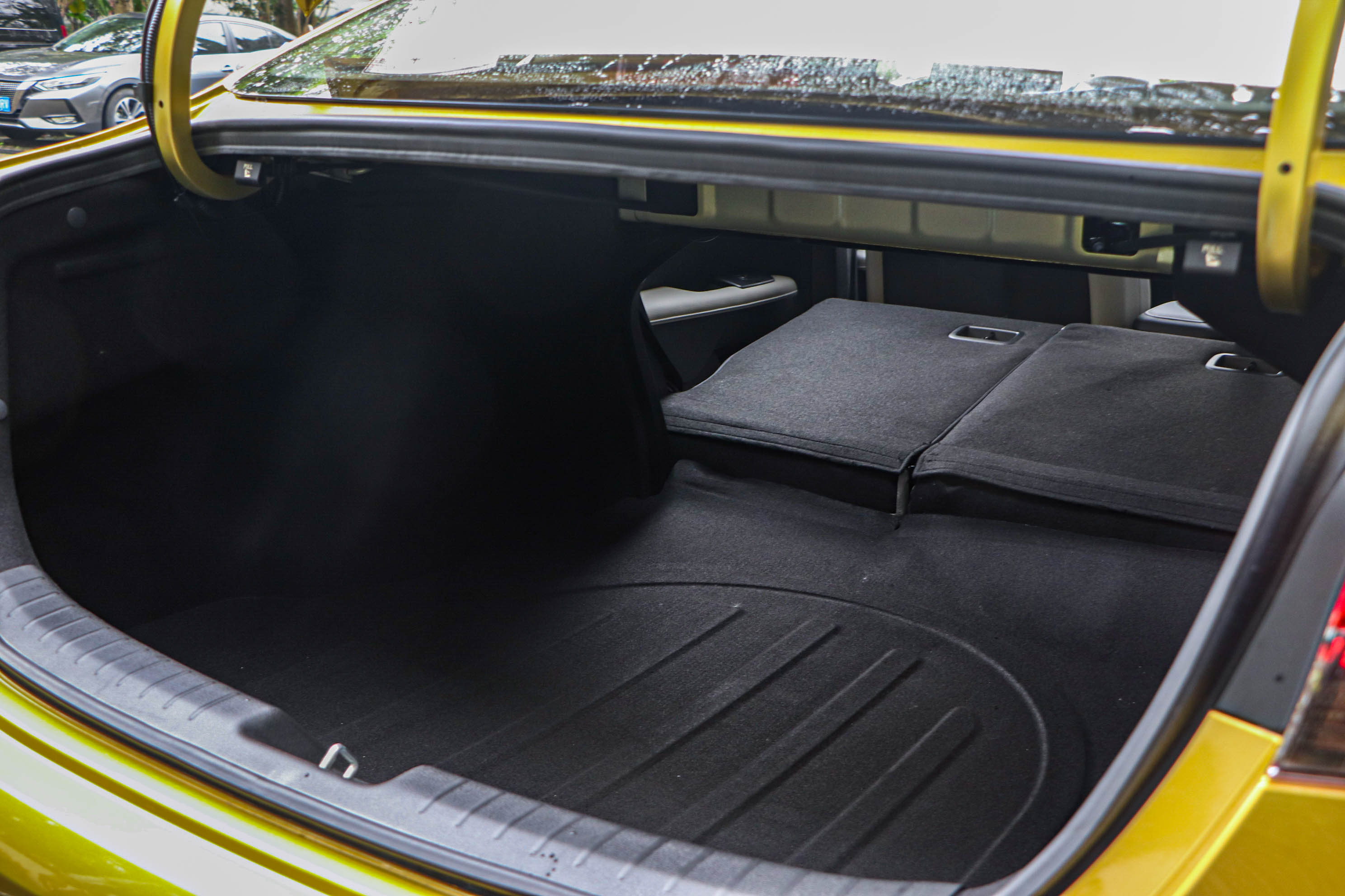 全新起亚k3评测1.5t,起亚k3手动1.6试驾视频