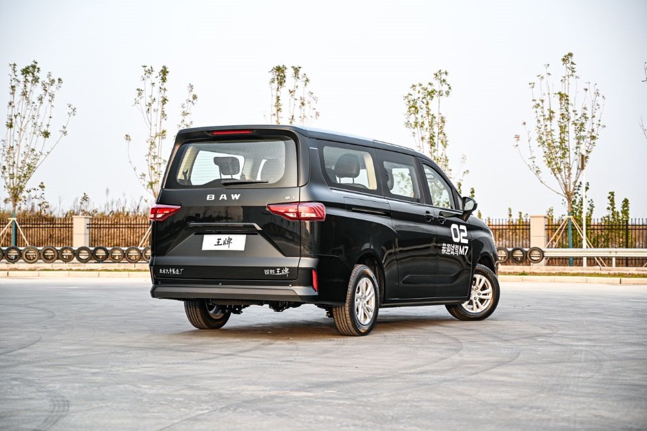 性价比至上，试驾北汽制造王牌