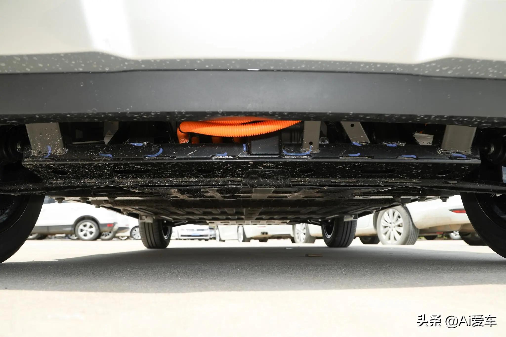 续航最真实的新能源车小蚂蚁,新能源3-5万纯电动汽车小蚂蚁