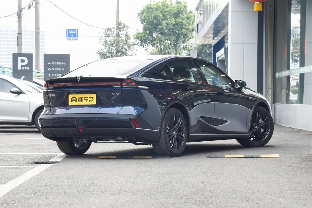 吉利再出新款王炸轿车,吉利新出王炸轿车