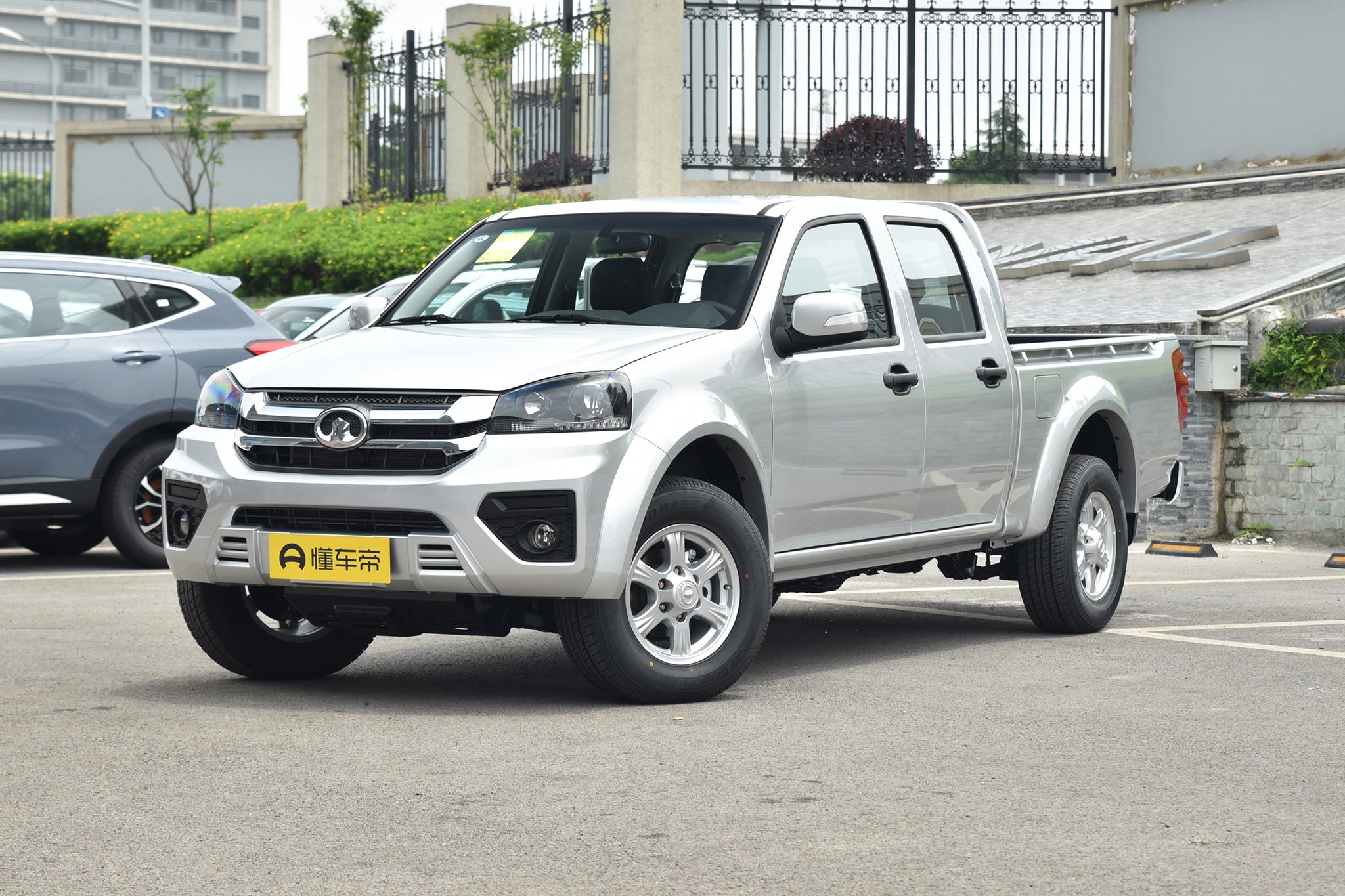 长城皮卡风骏5四驱沙漠越野技巧,长城皮卡风骏5走s弯看点