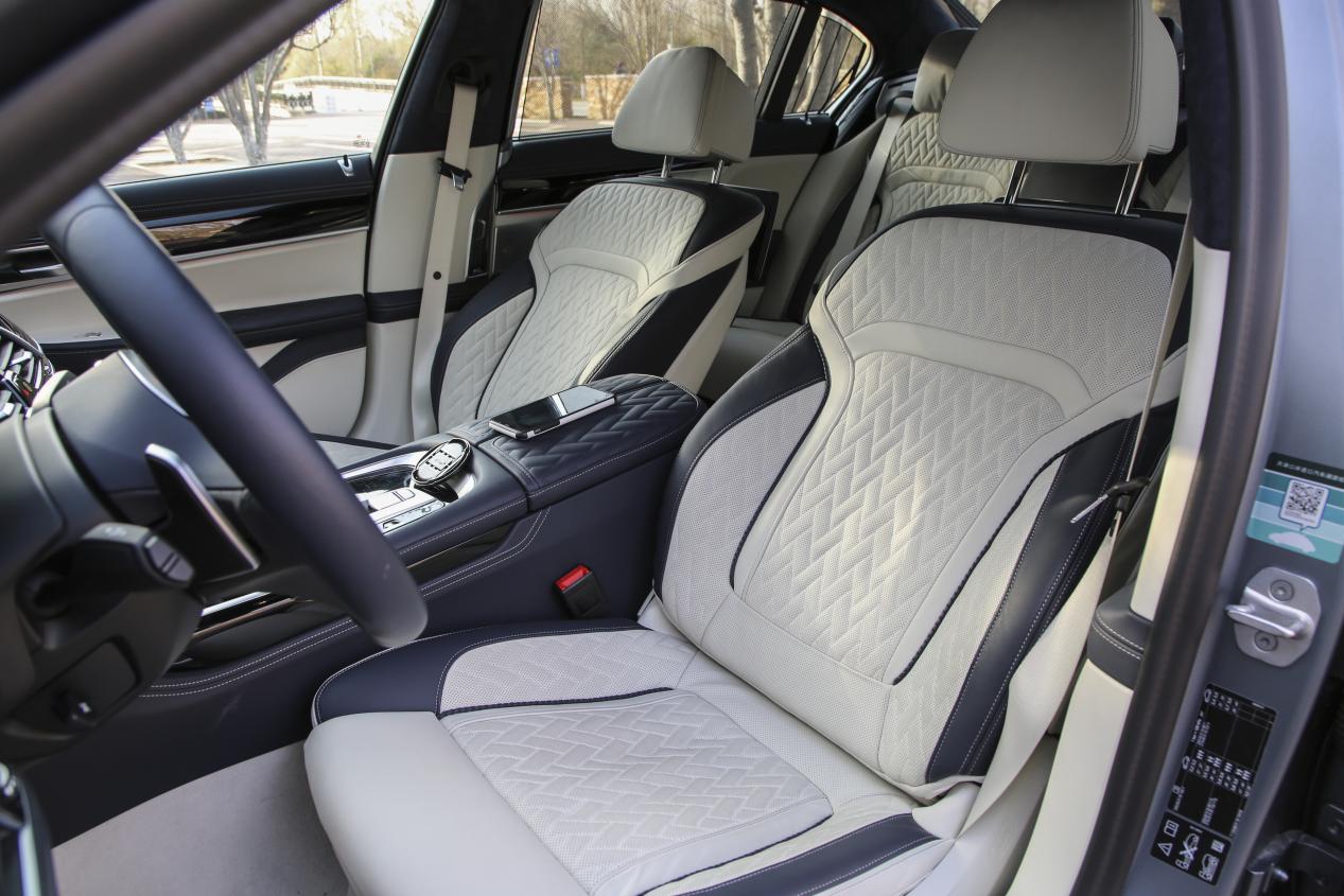 有没有必要买六缸车,有没有必要买六座或七座车