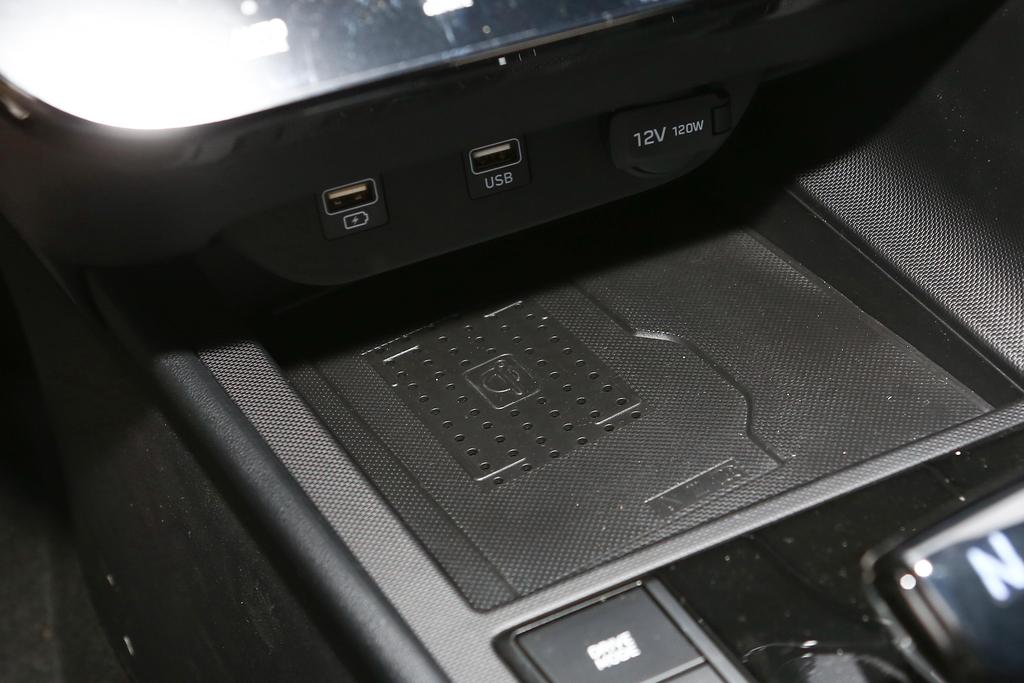 现代伊兰特精英版驾驶体验,全新伊兰特运动范儿