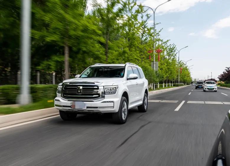 坦克500和坦克300哪个好看,坦克500和坦克300怎么选啊