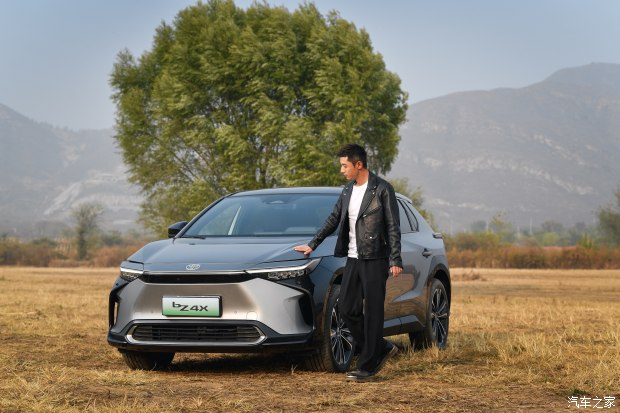 一汽丰田bz4x2023款落地价格,一汽丰田bz4x预售直播