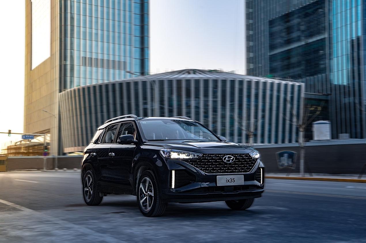 税全免送油费买全新ix35享钜惠,北京现代ix35最新优惠多少钱