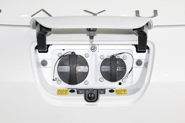 大运悦虎纯电动车价格,大运悦虎和奔奔哪个好