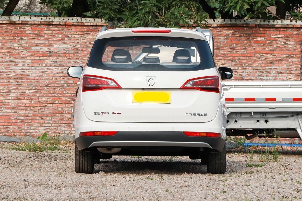 宝骏730性价比最高的国产家用轿车,宝骏730测评视频2021