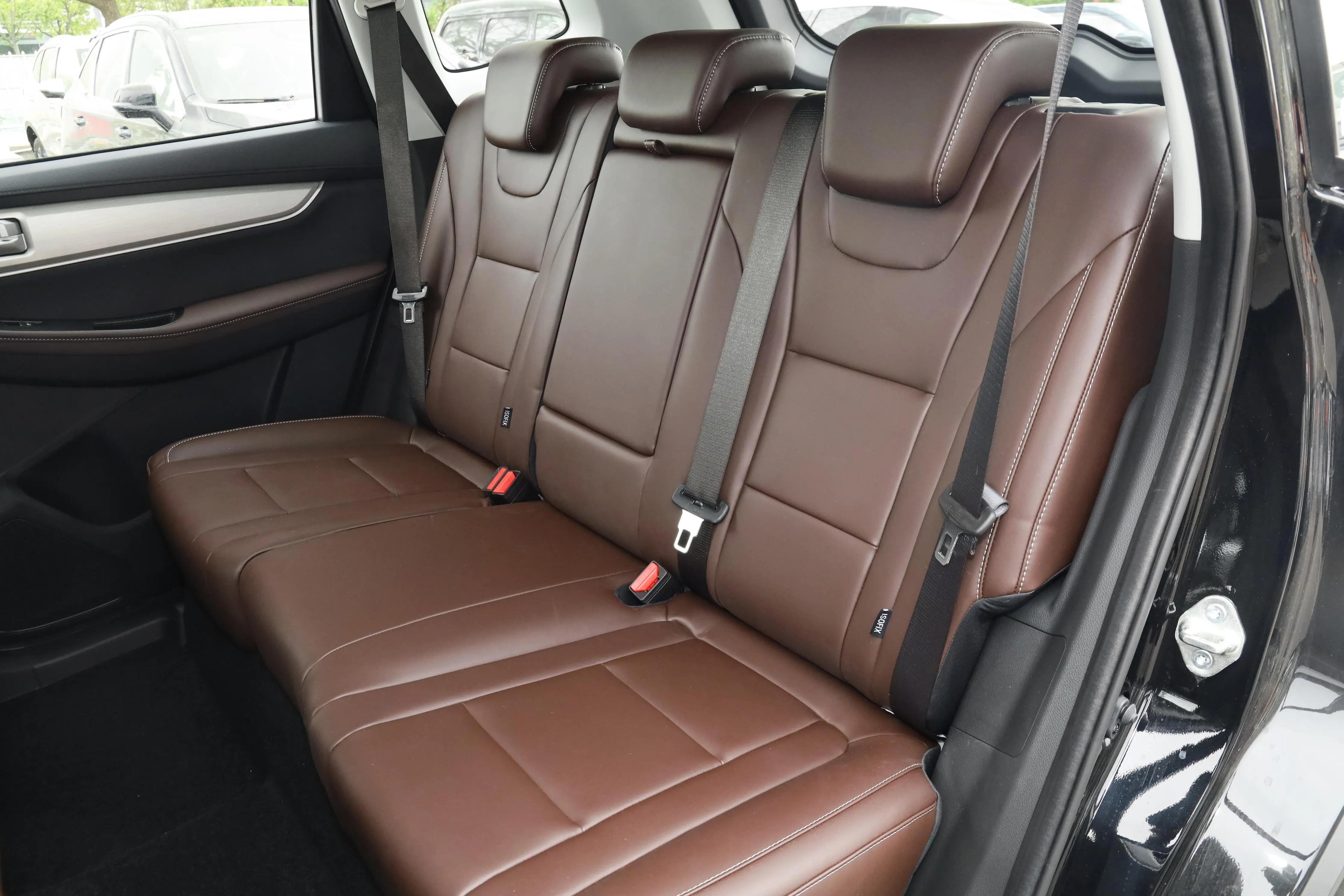 东风风行t5evo2021款1.5tddct铂金版,东风风行t5新款和旧款1.6区别