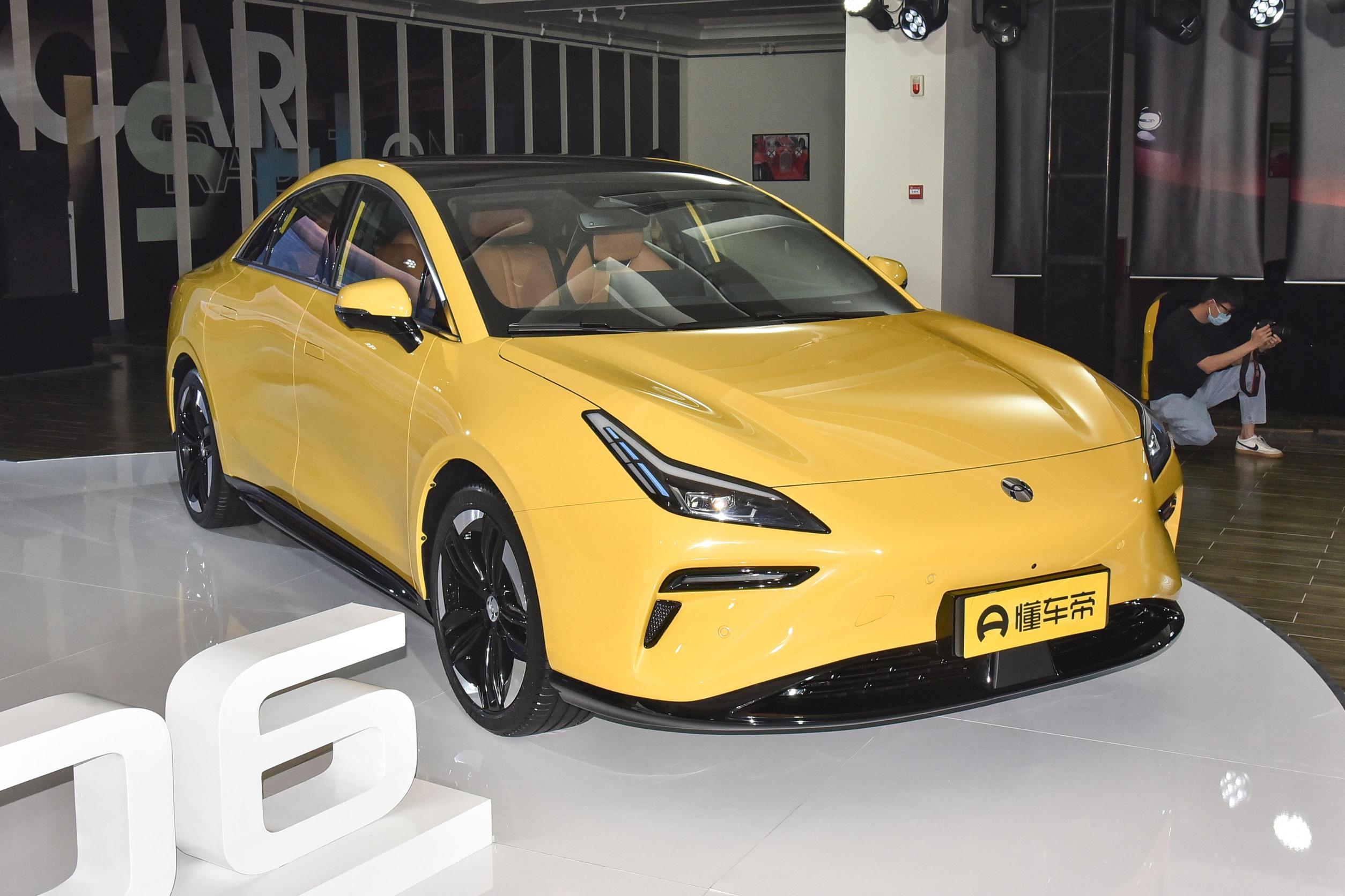 推荐朋友购买了还拿佣金犯法吗,推荐朋友投资一个项目属于合伙吗