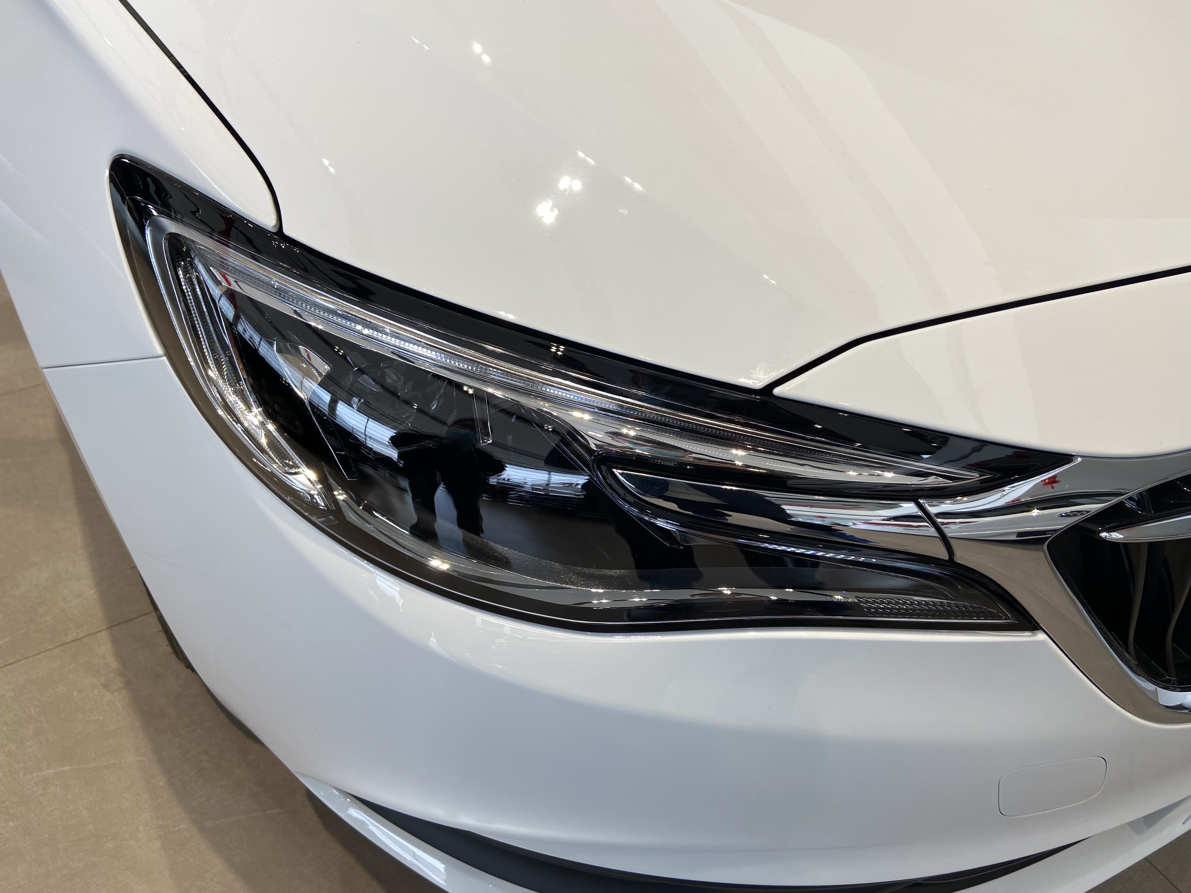 别克英朗:标配6AT变速箱,车内空间宽敞!7月份共卖出17940辆