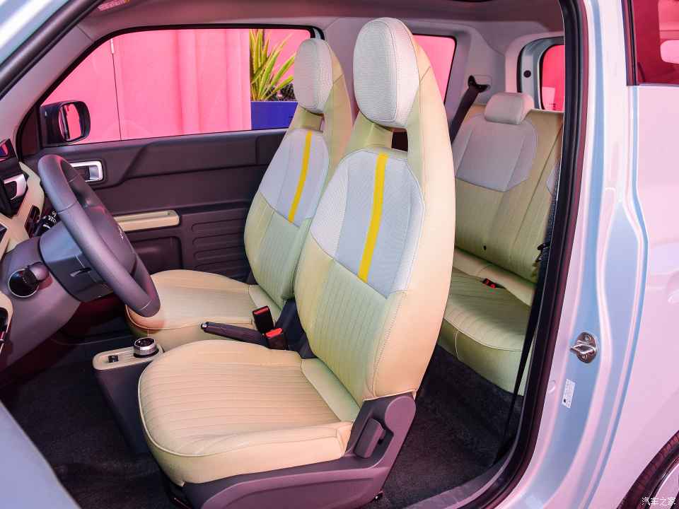 吉利熊猫mini多少价钱,吉利熊猫mini新春版现在能订上吗