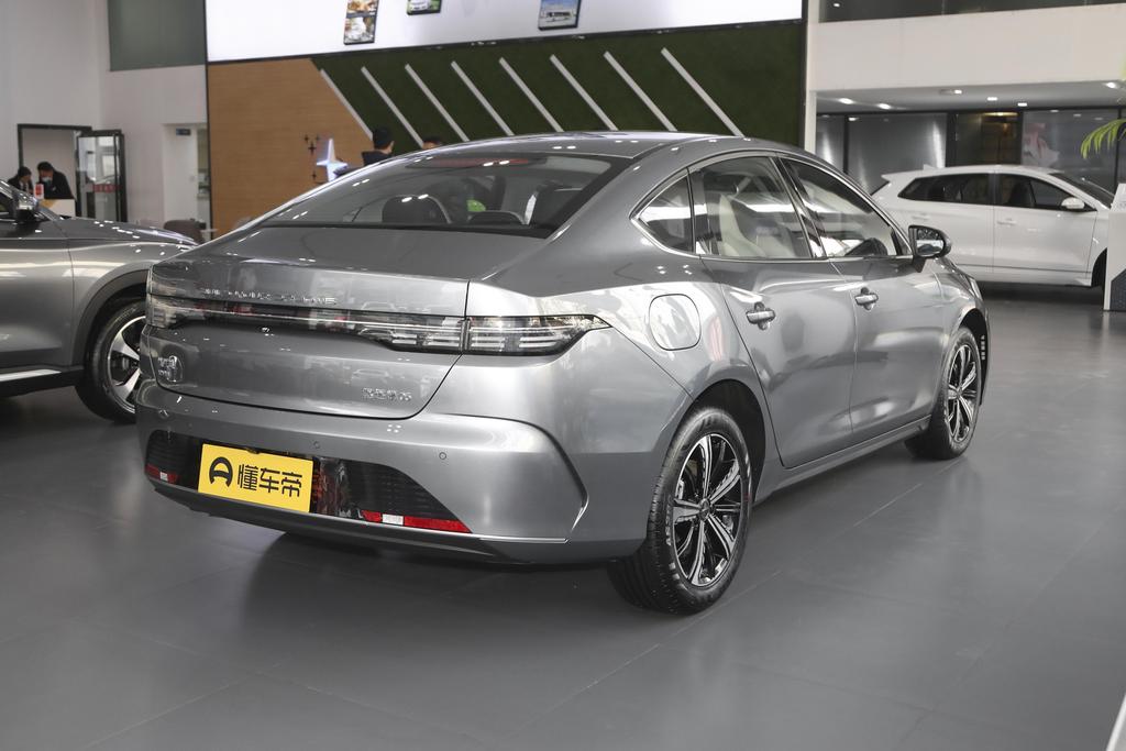 买比亚迪驱逐舰05可以免利息吗,比亚迪宋plusdmi与驱逐舰05如何选