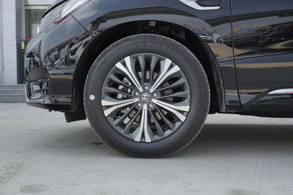 新款urv曝光车身加长主打轻奢主义,本田urv1.5t