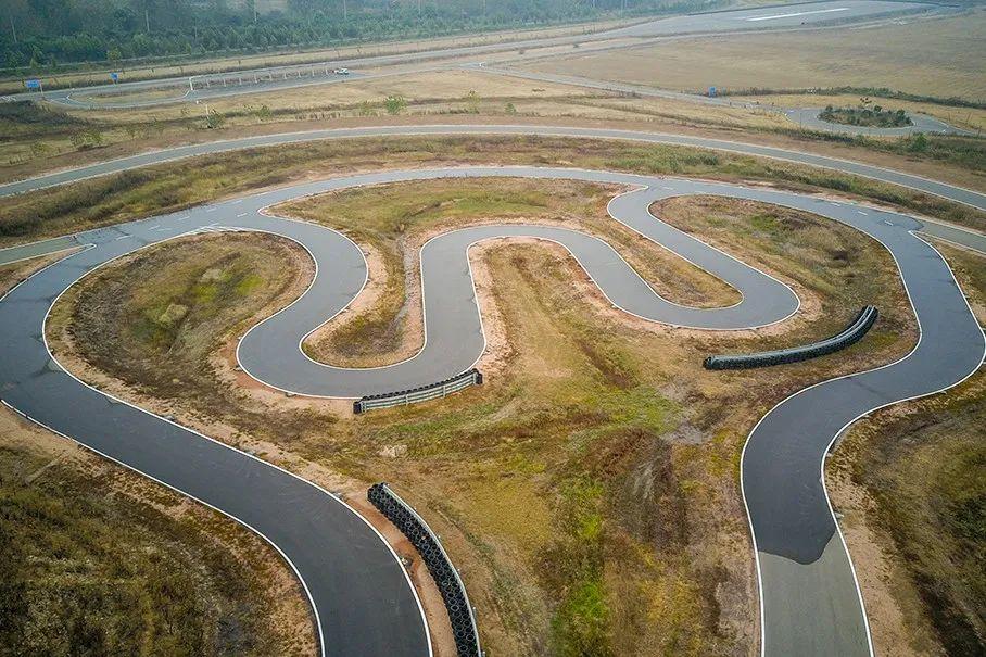 车轮胎的标准气压是多少,买轮胎有什么讲究