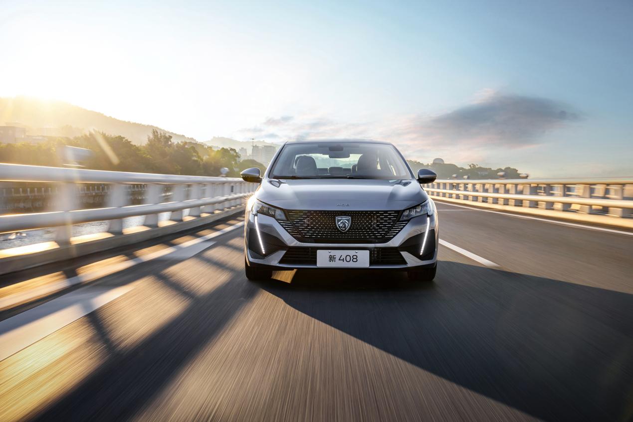 钜惠就现在！“家轿卷王”新408超长5年0息，超低3成首付