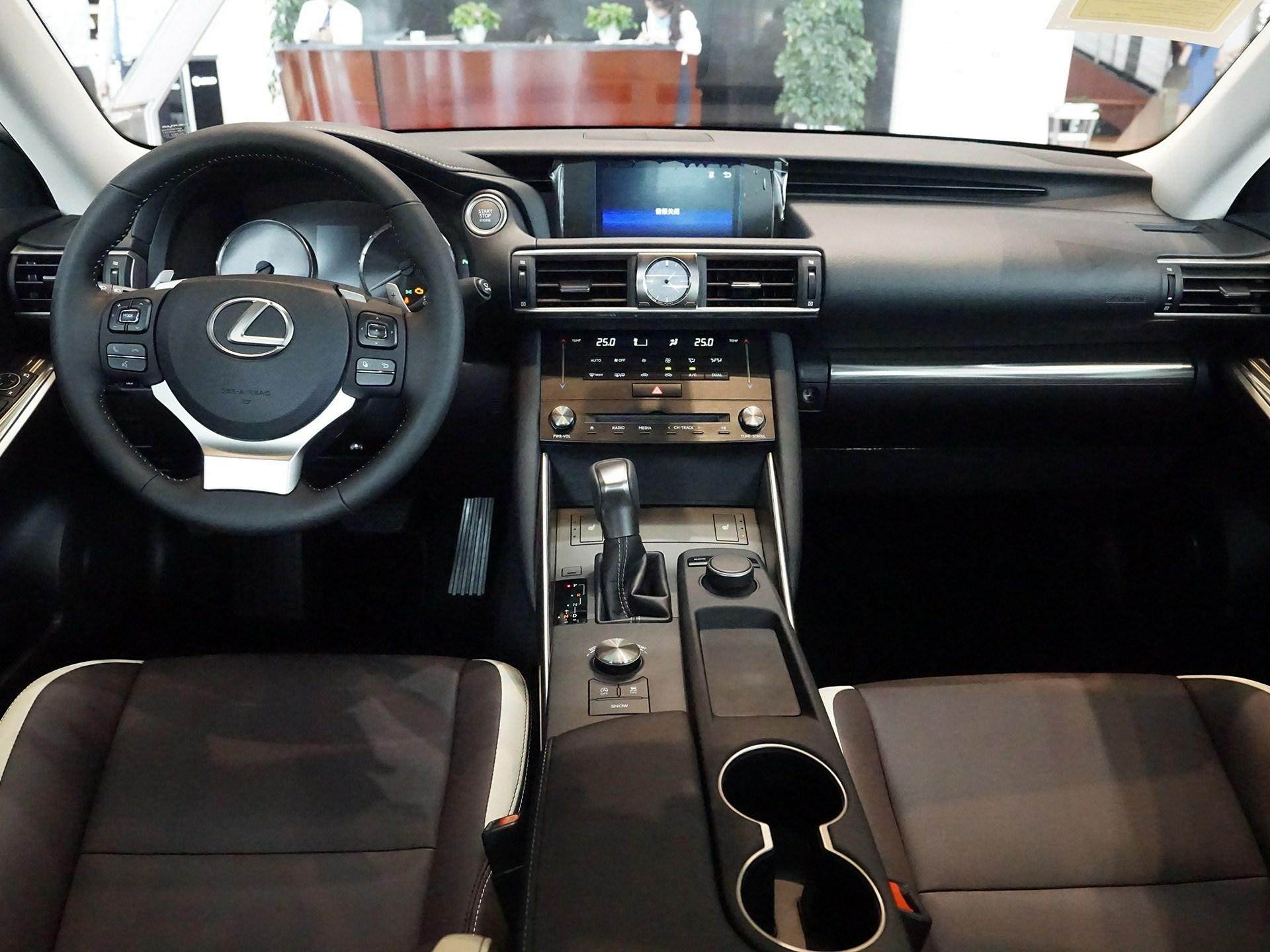 雷克萨斯is2017款300fsport版,13款雷克萨斯is250fsport