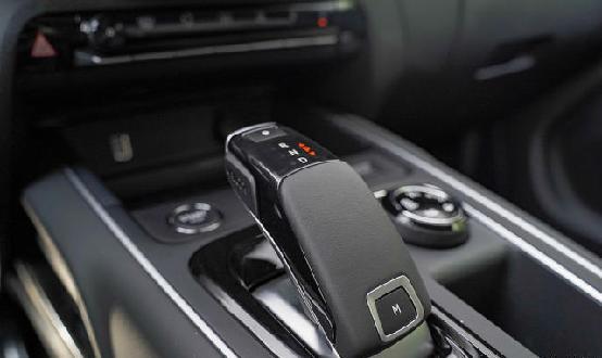 天逸beyond的驾驶感受比汉兰达好,2022款天逸共创版和天逸beyond