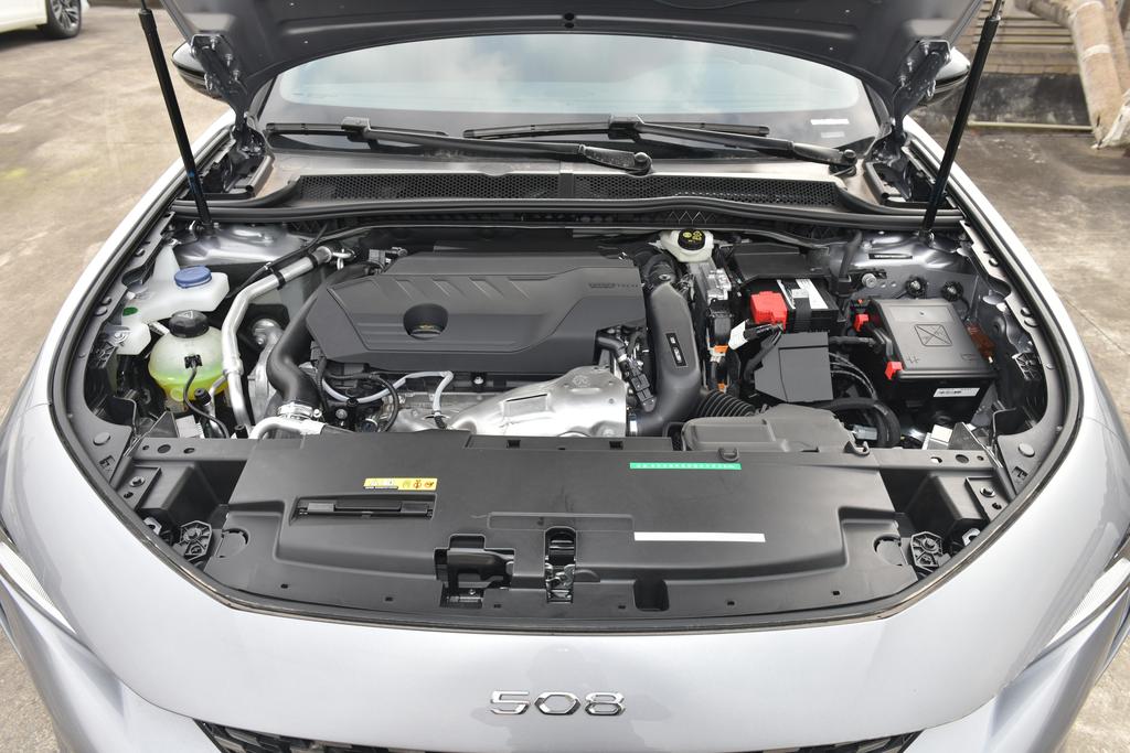 东风卓联凯里店 标致508L优惠高达12000元