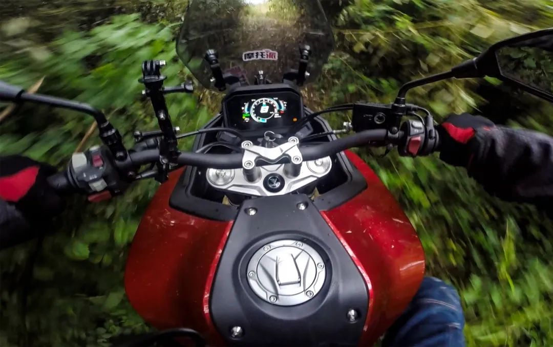 进步明显看得见,进步明显继续努力