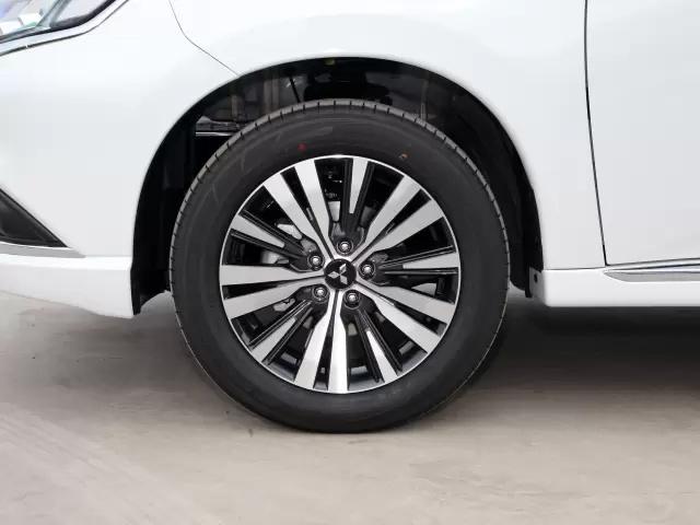 全新三菱欧蓝德配置怎么选,2.4l七座版