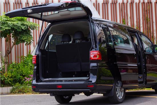 创业好搭档首选菱智m5奋斗款,创业版菱智m5