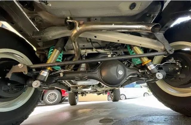 铃木吉姆尼改装大g版巴博斯套件,改装版吉姆尼大g